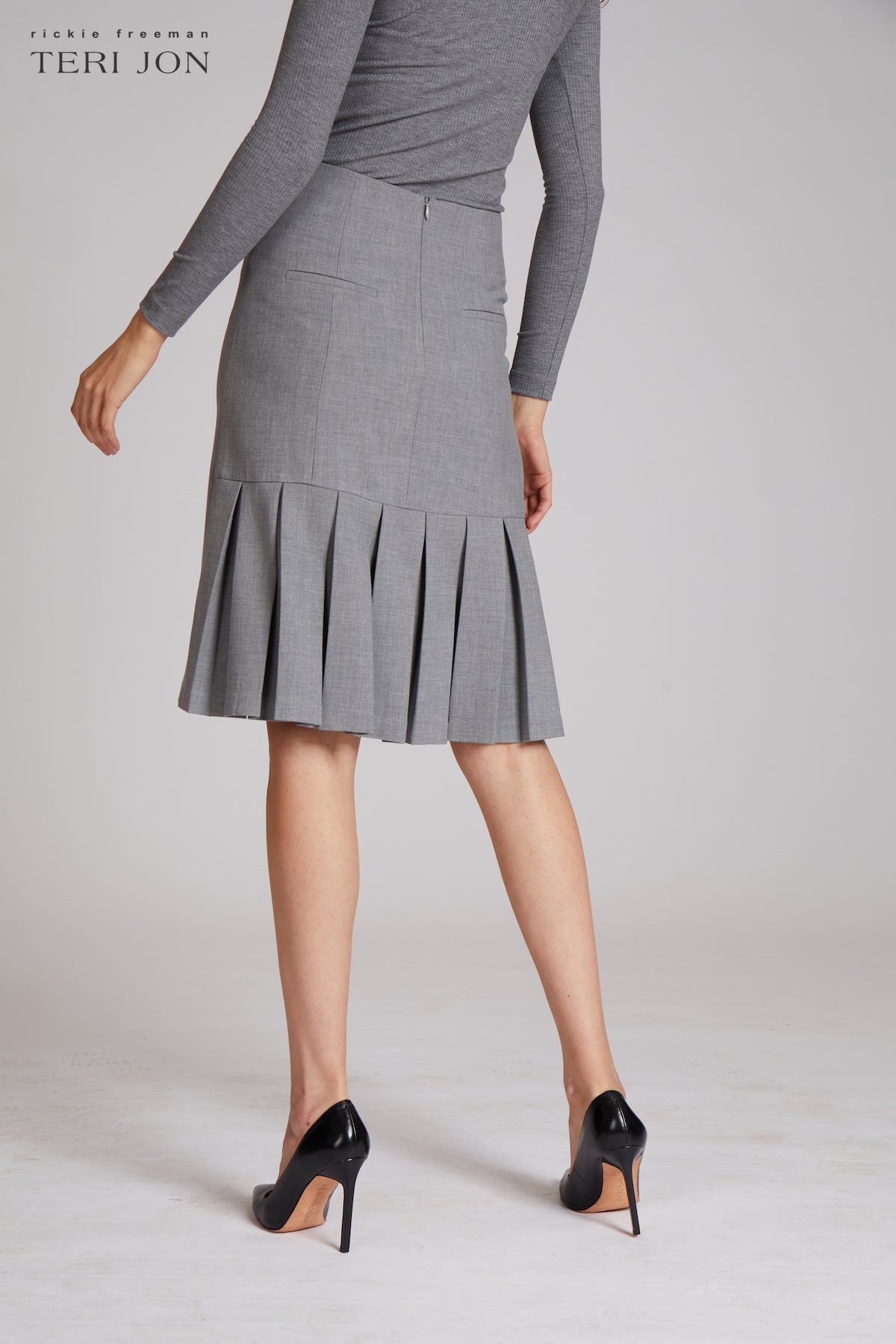 Color_Grey
