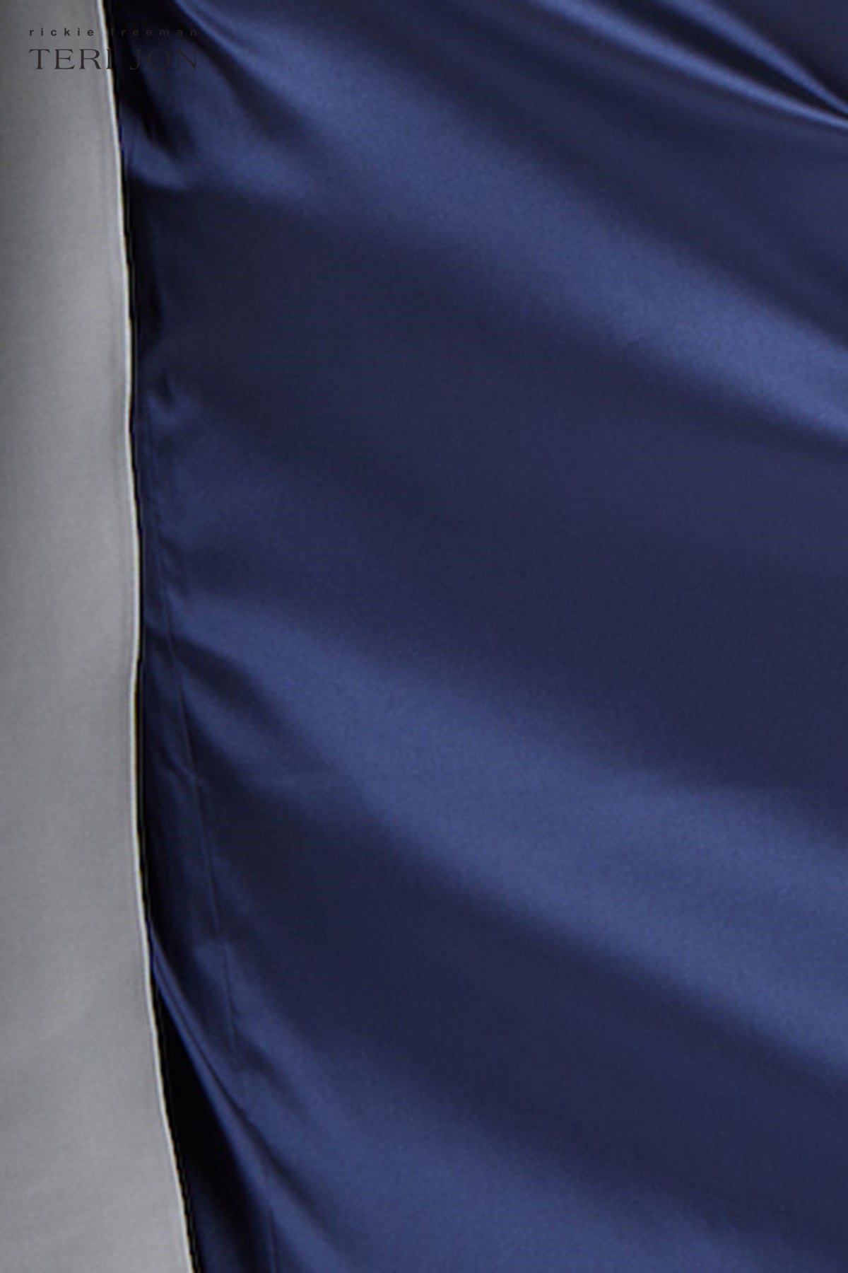 Color_Silver Navy