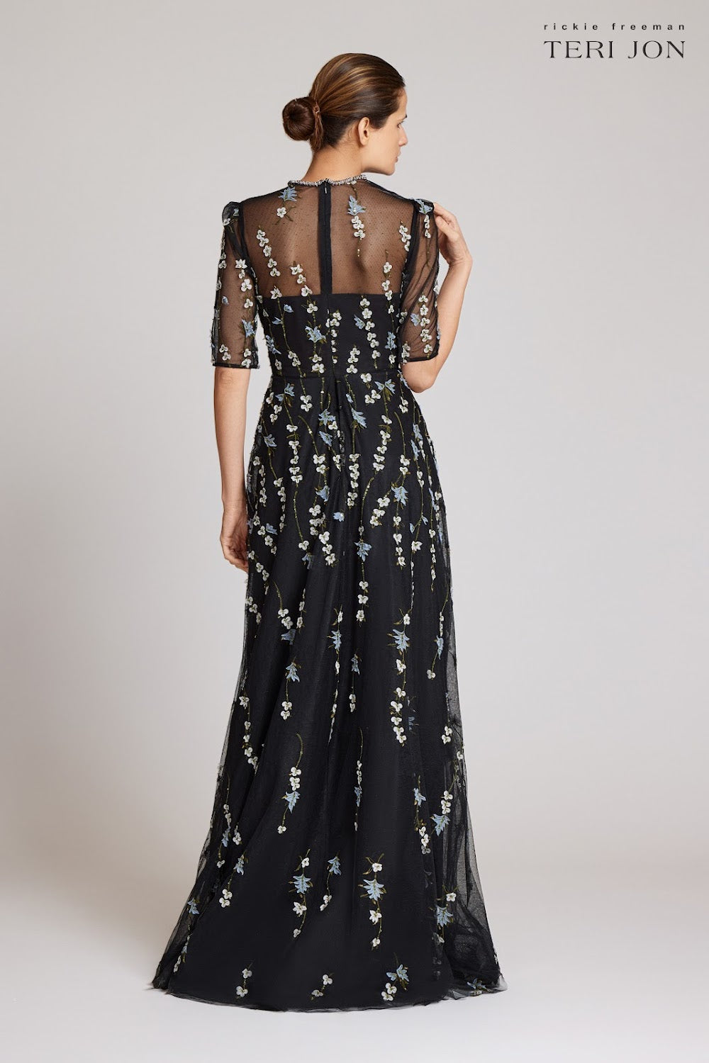 Color_Black Multi