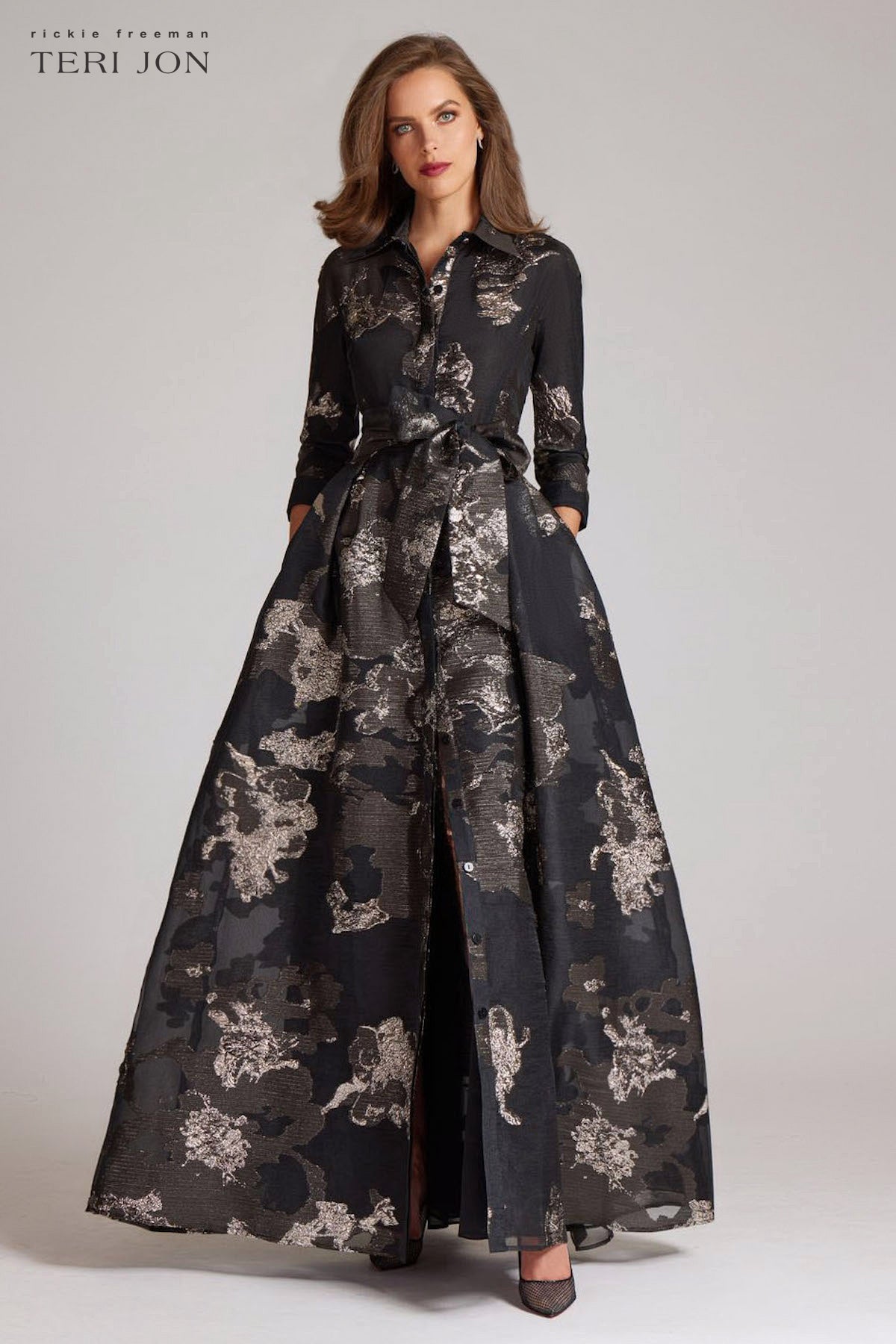Color_Black/Gold