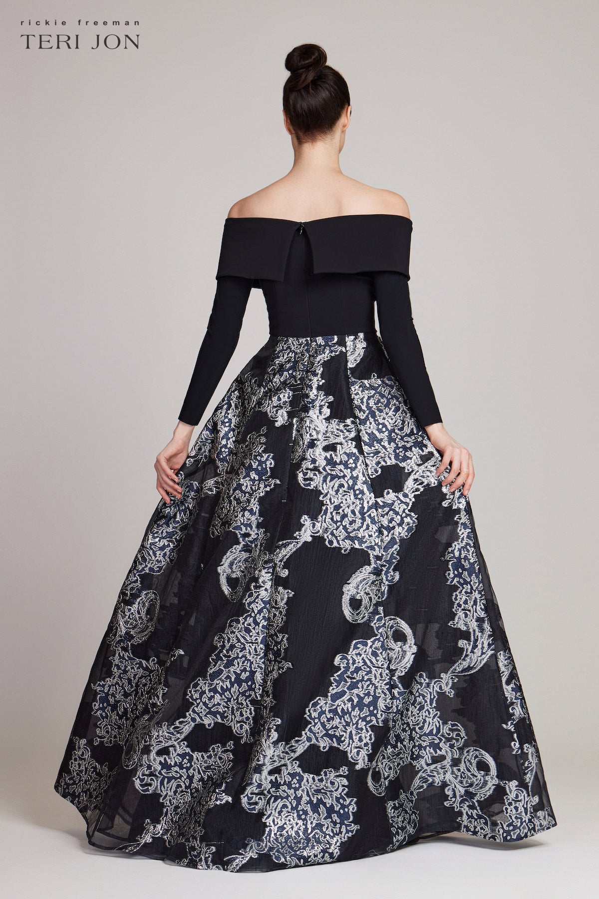 Color_Black Silver