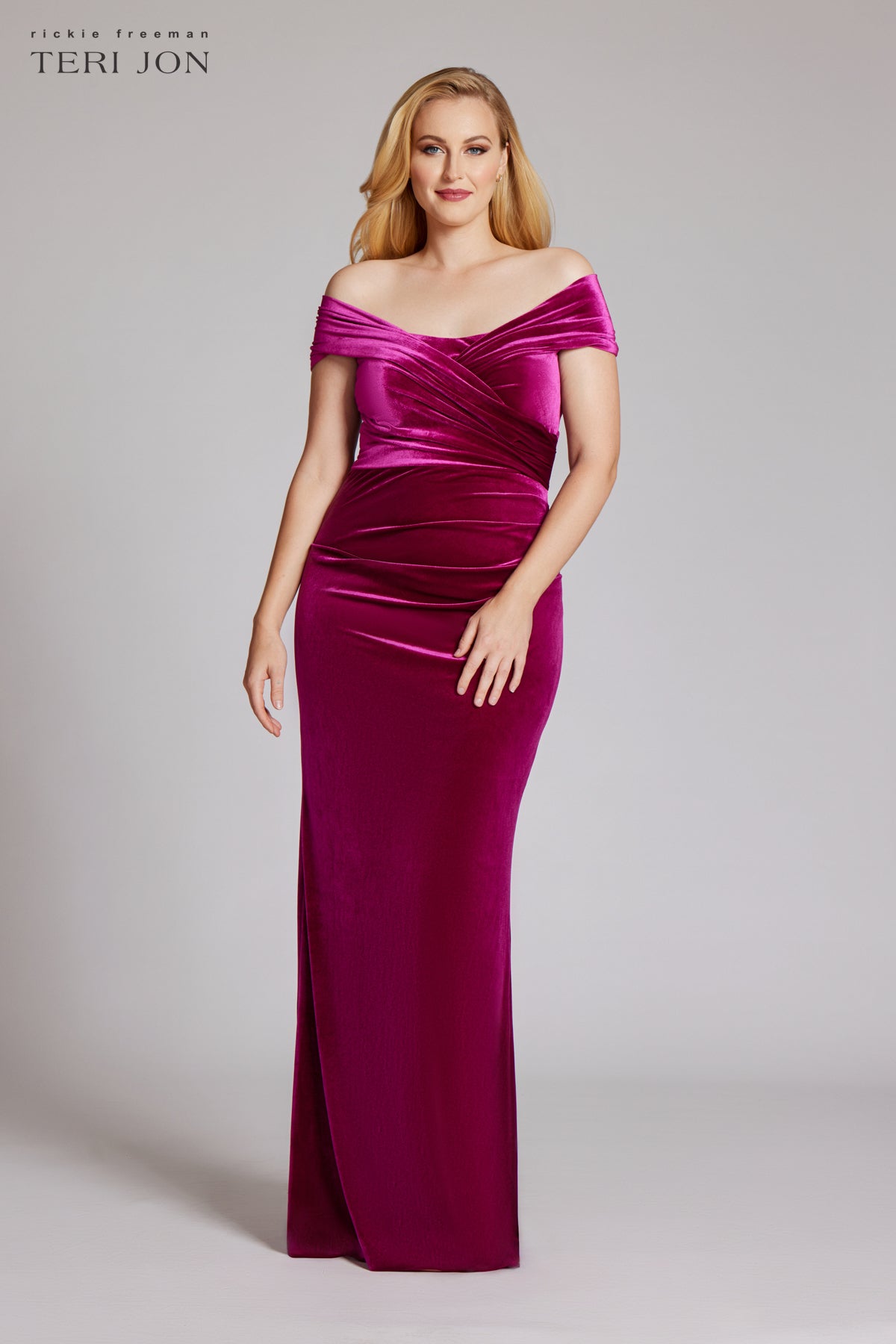 Color_Raspberry plus size image