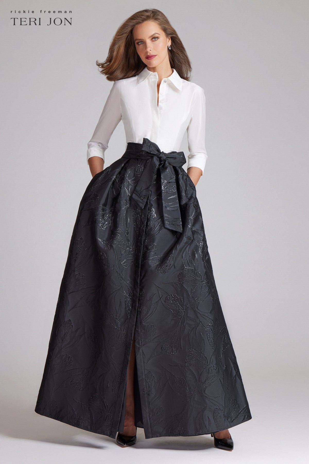 Color_White Black