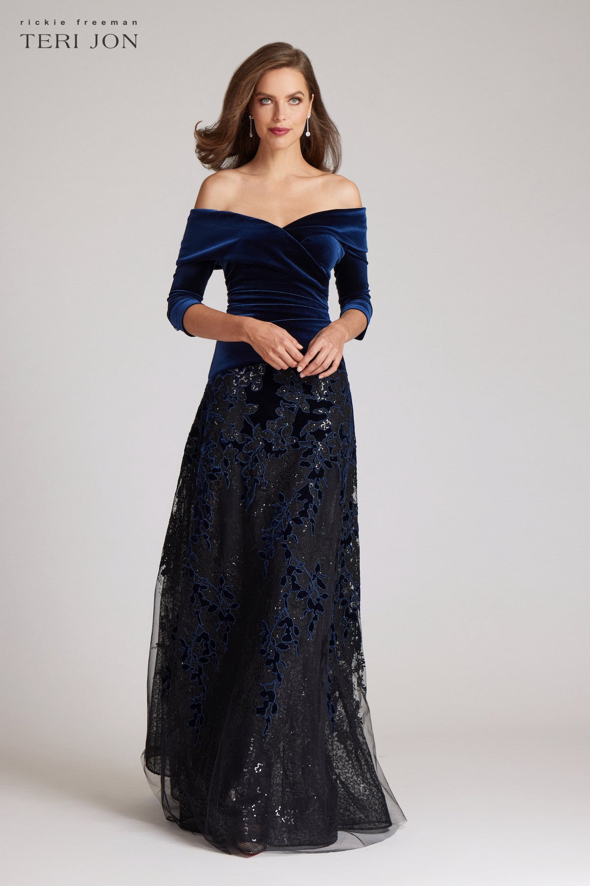 Color_Sapphire Black