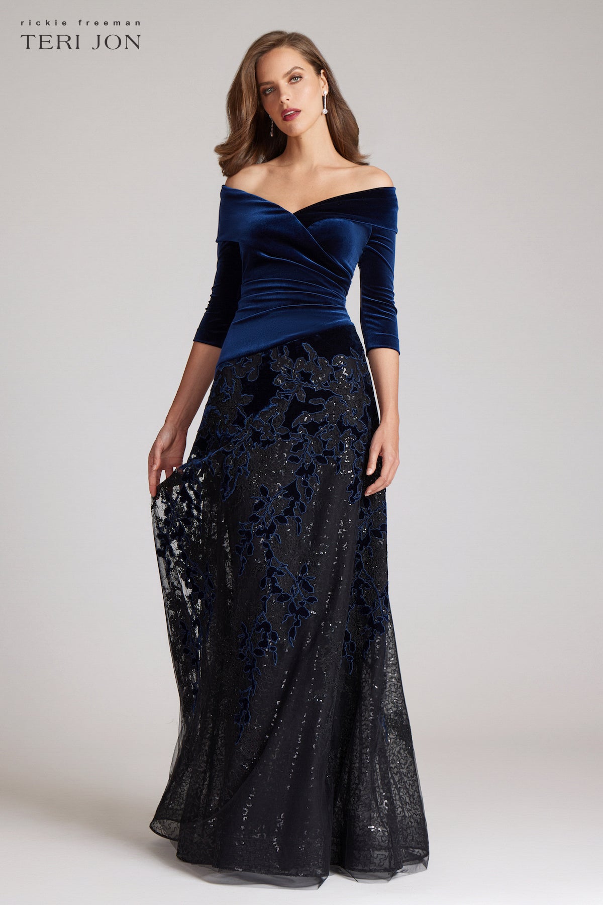 Color_Sapphire Black