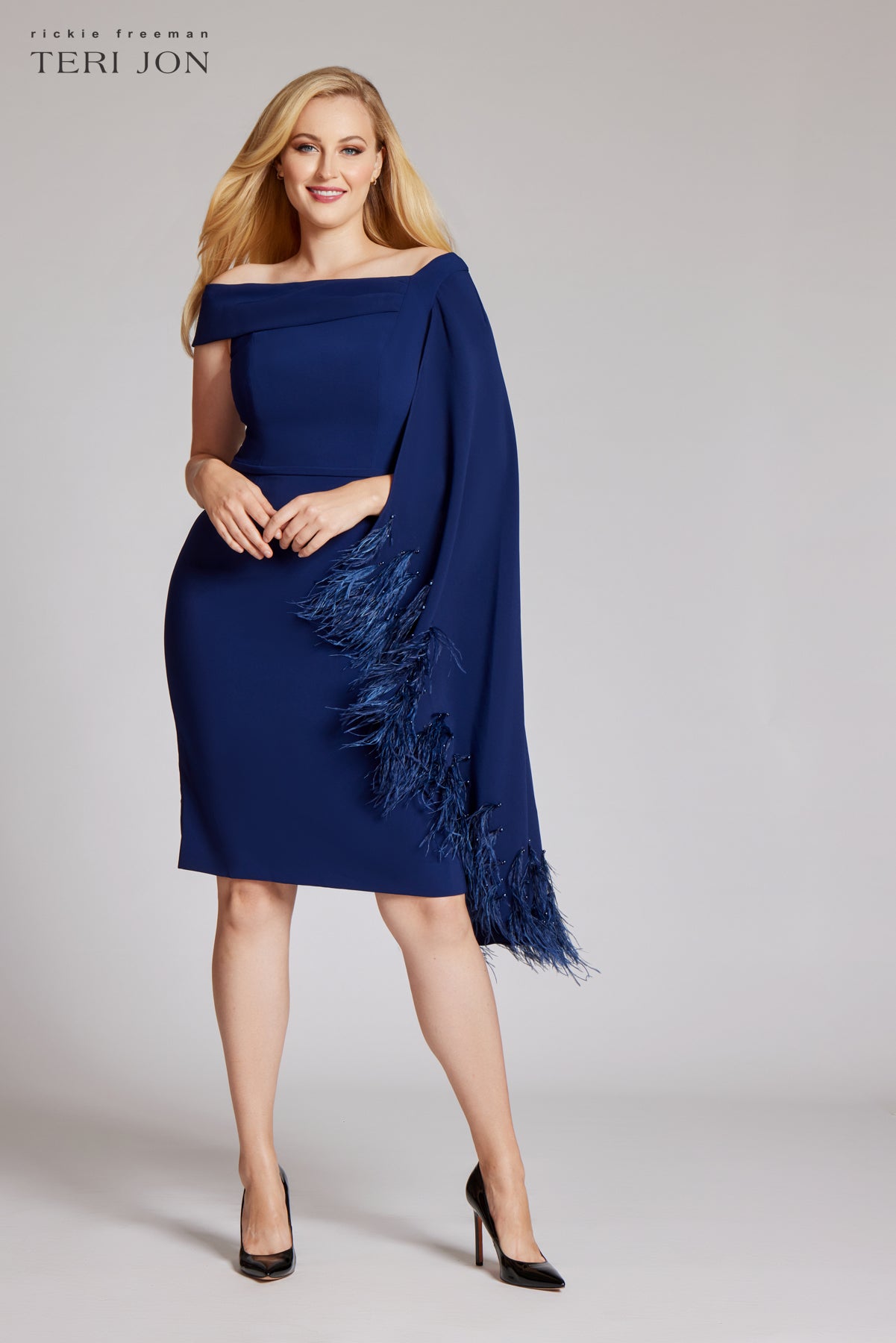 Navy plus size image