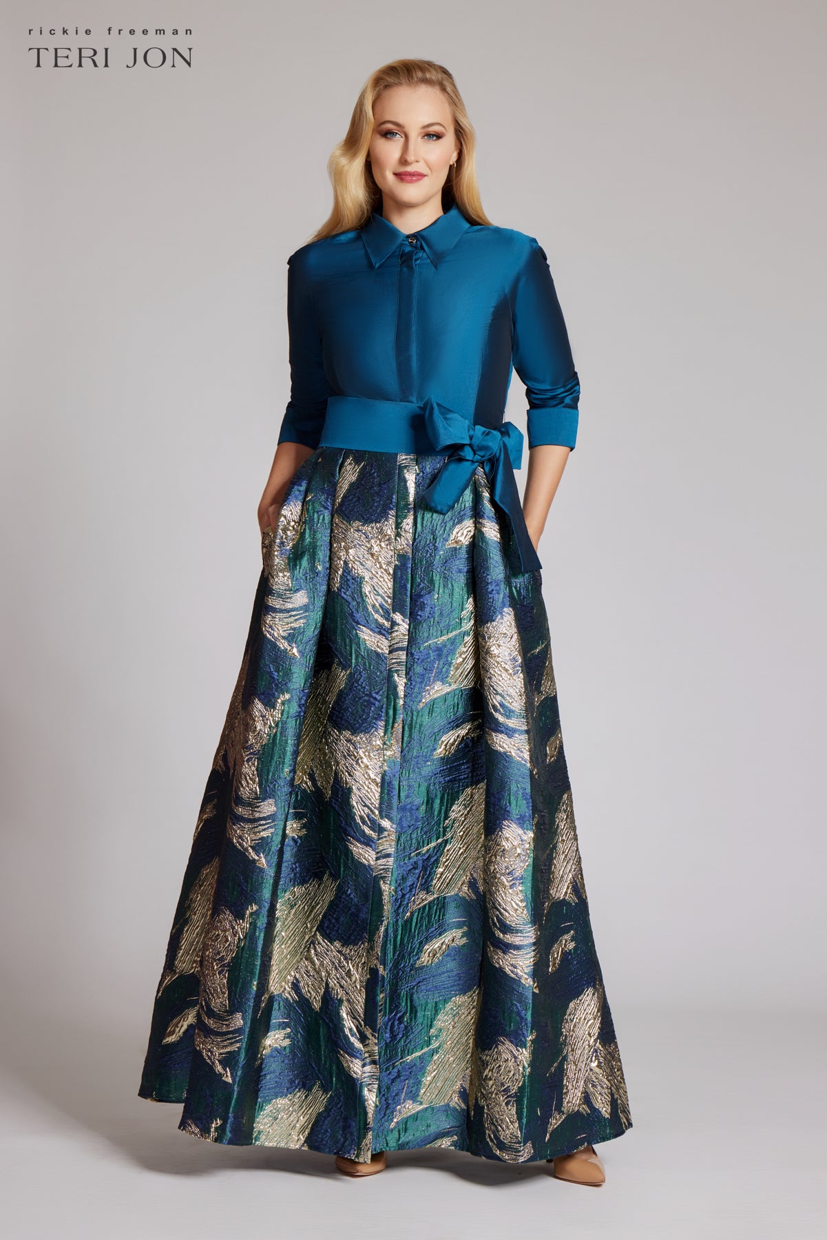 Peacock Gold plus size image