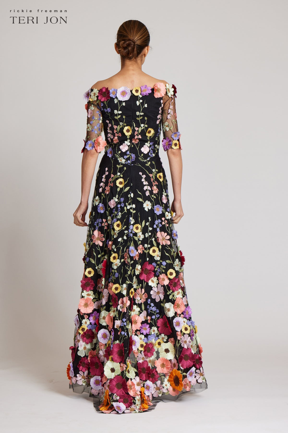 Color_black multi