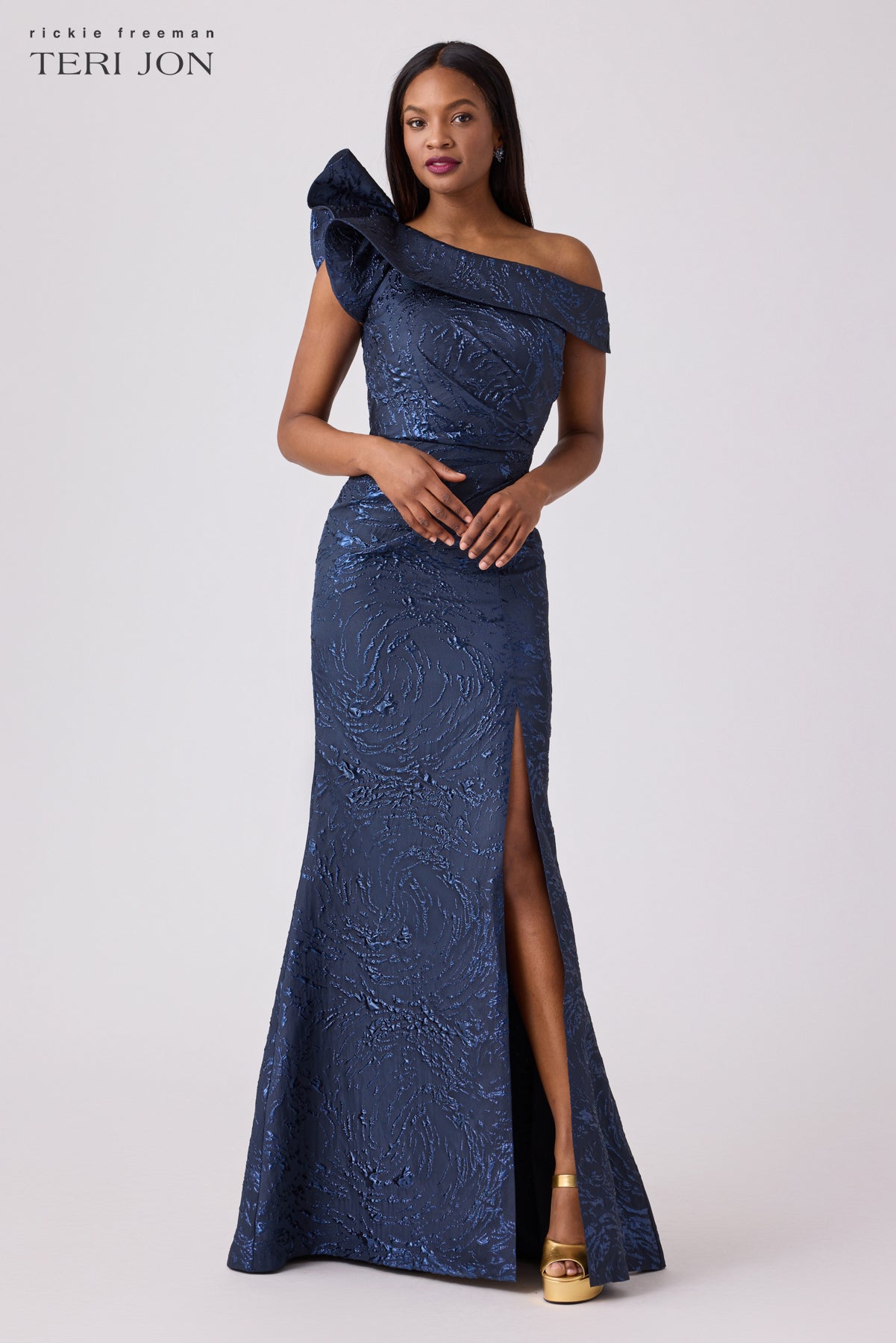 Mob gowns 2025