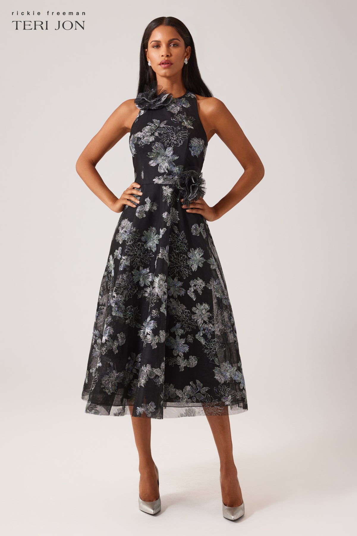 Metallic embroidered dress 2025