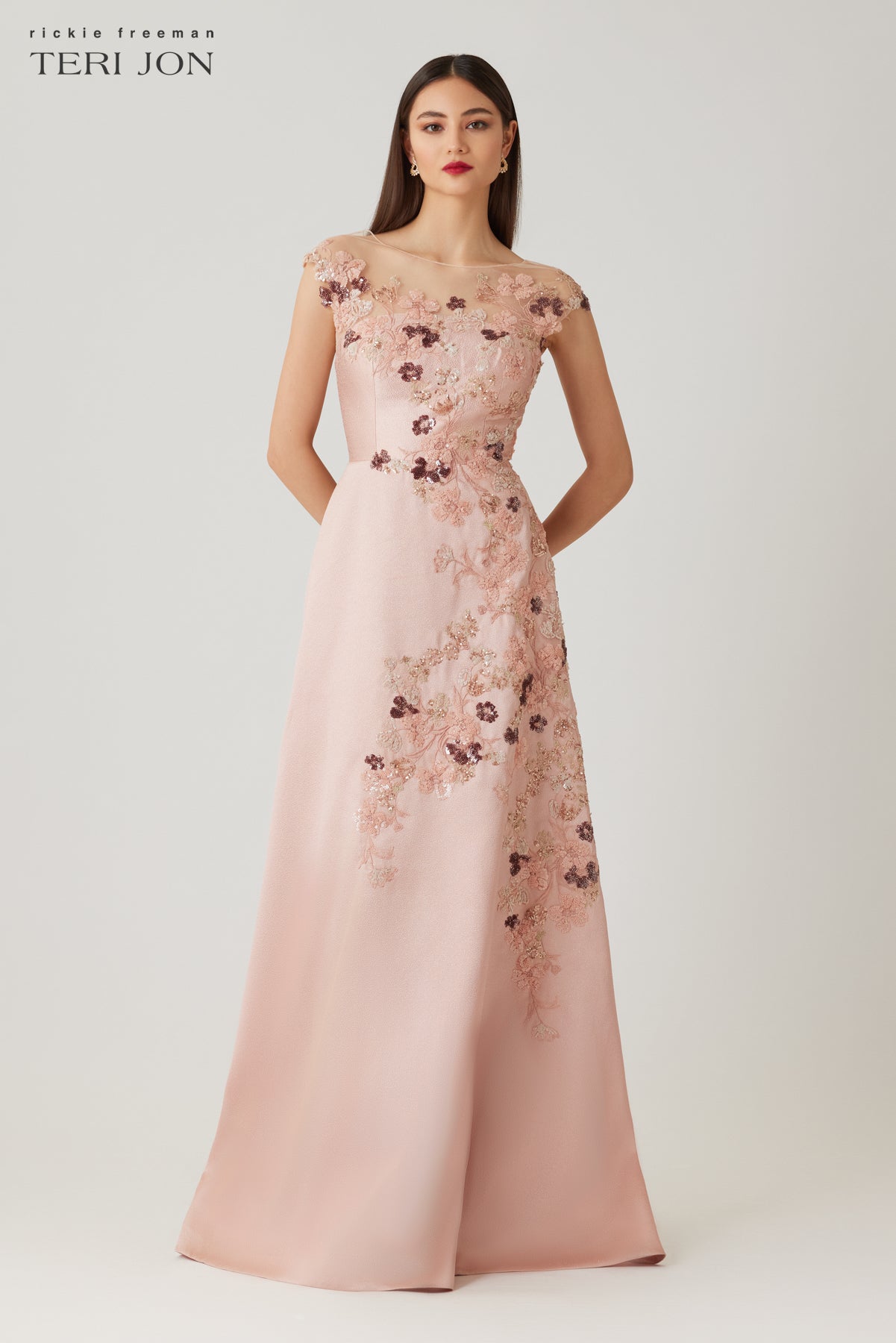 Metallic Jacquard Beaded Lace Applique A-Line Gown – Terijon.com