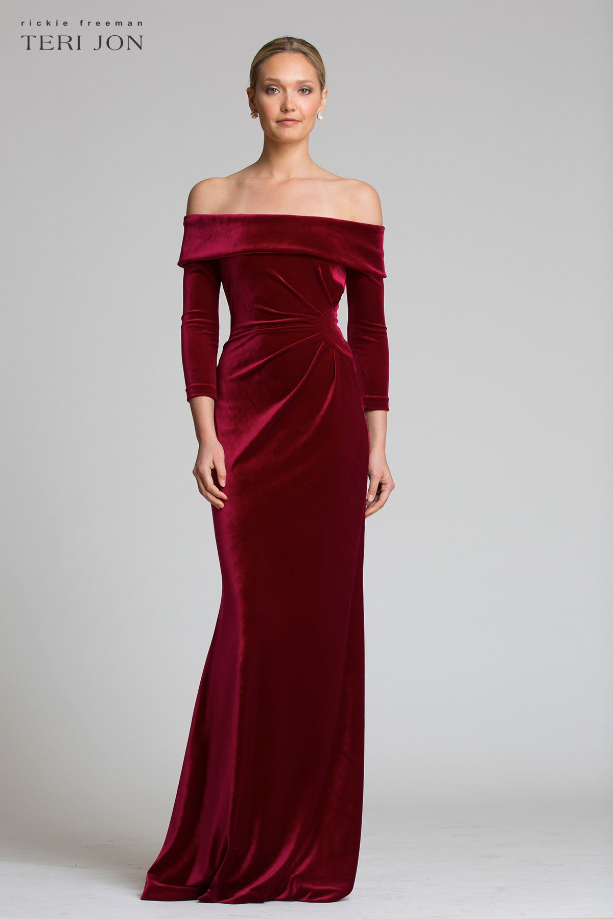 Off The Shoulder Stretch Velvet Portrait Collar Column Gown –