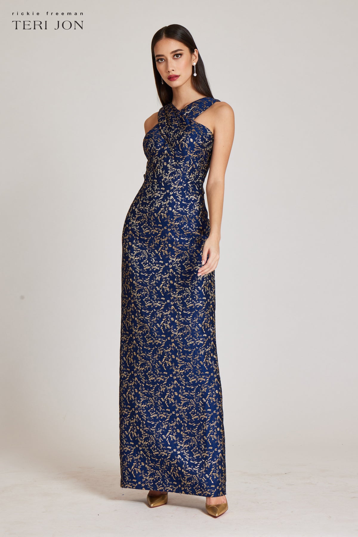 Color_navy gold