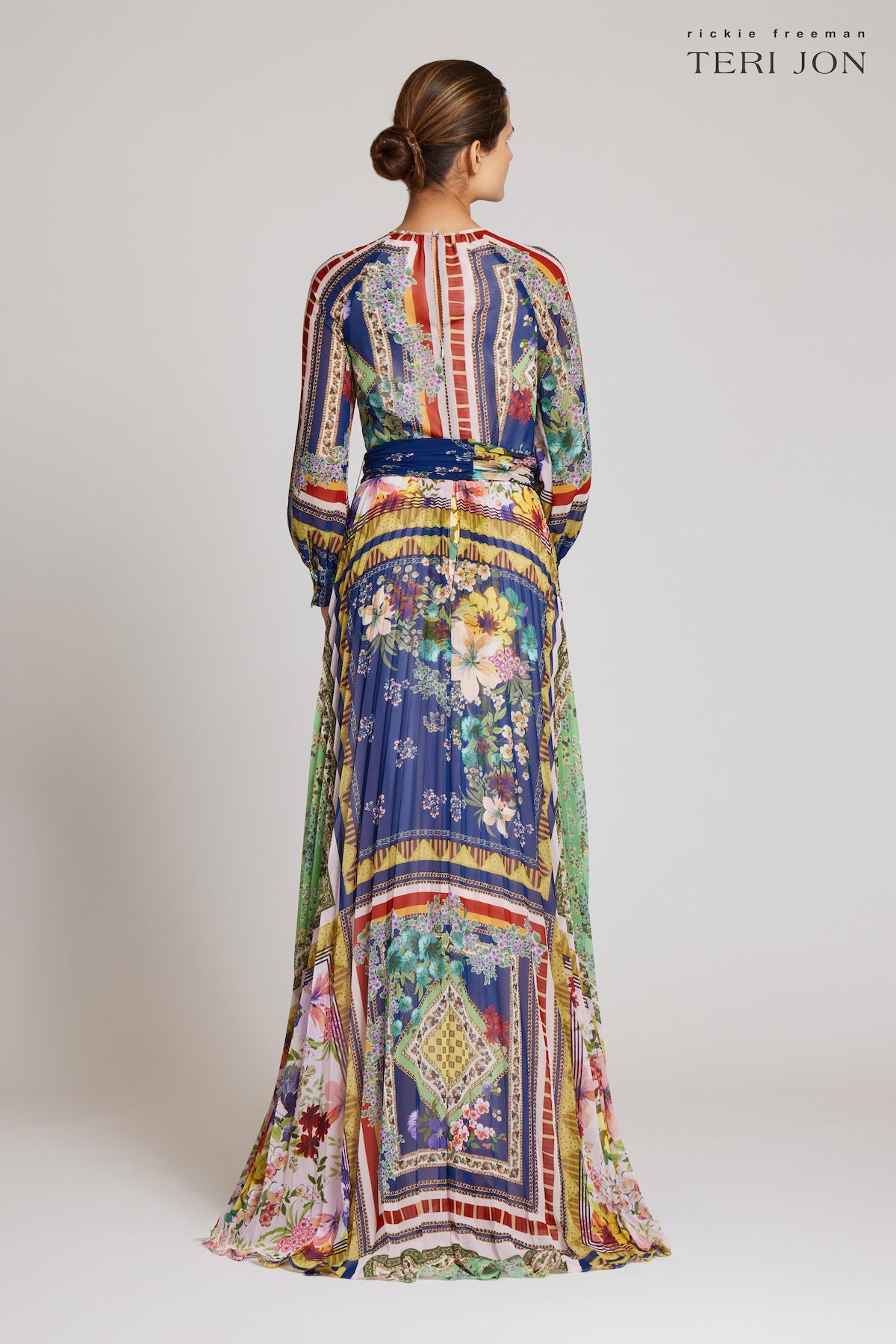 Color_Navy Multi