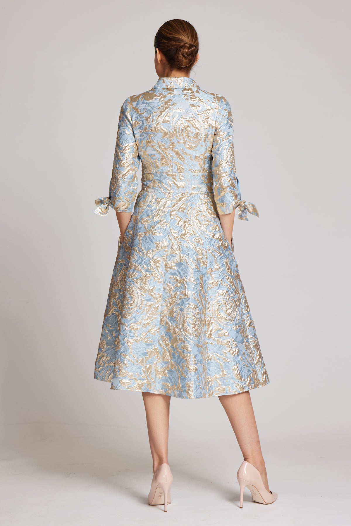 Color_Light Blue Gold